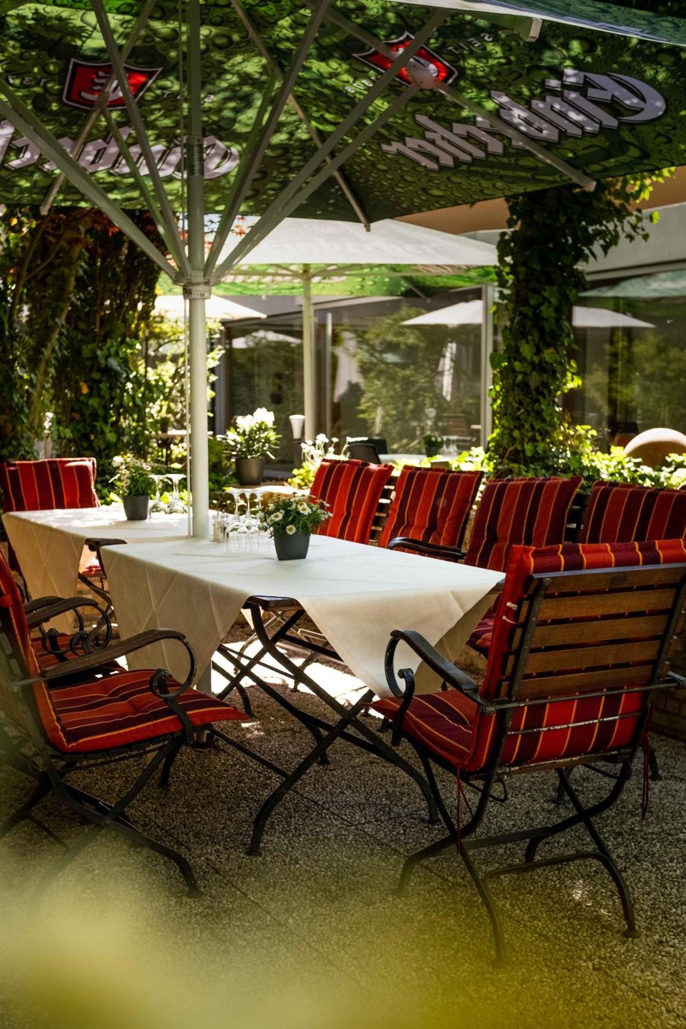 Hotel Panorama Einbeck Exteriör bild